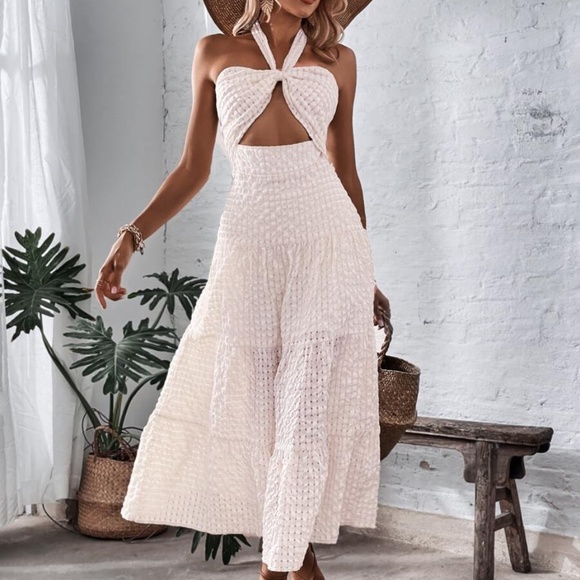 Boho White Halter Cut out Backless Dress Sexy - Picture 4 of 5